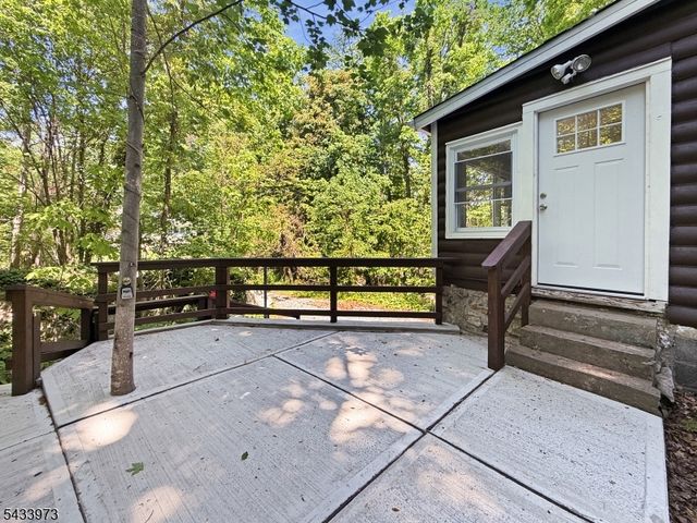 109 Union Rd, Vernon Twp., NJ 07461