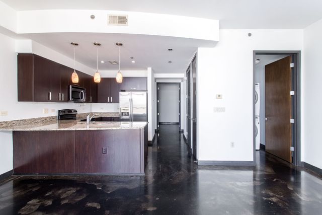1510 Demonbreun St Apt 1207, Nashville, TN 37203