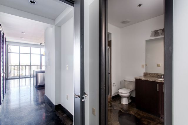 1510 Demonbreun St Apt 1207, Nashville, TN 37203