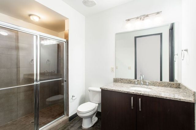 1510 Demonbreun St Apt 1207, Nashville, TN 37203