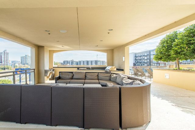 1510 Demonbreun St Apt 1207, Nashville, TN 37203