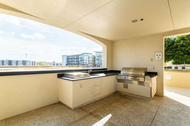 1510 Demonbreun St Apt 1207, Nashville, TN 37203