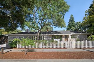 1004 Del Norte Avenue, Menlo Park, CA 94025