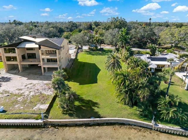 6100 BAHAMA SHORES DRIVE S, St Petersburg, FL 33705