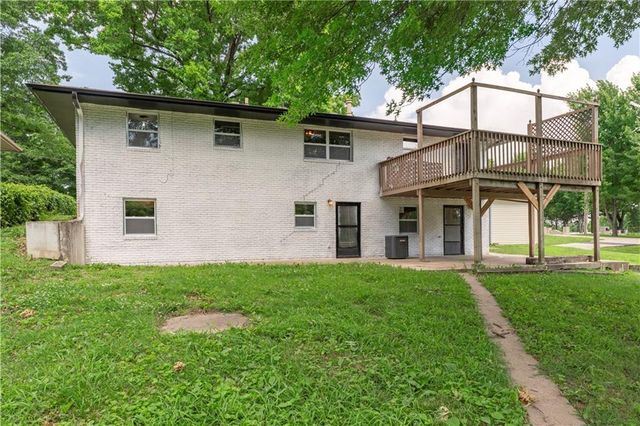 2806 N River Boulevard, Independence, MO 64050