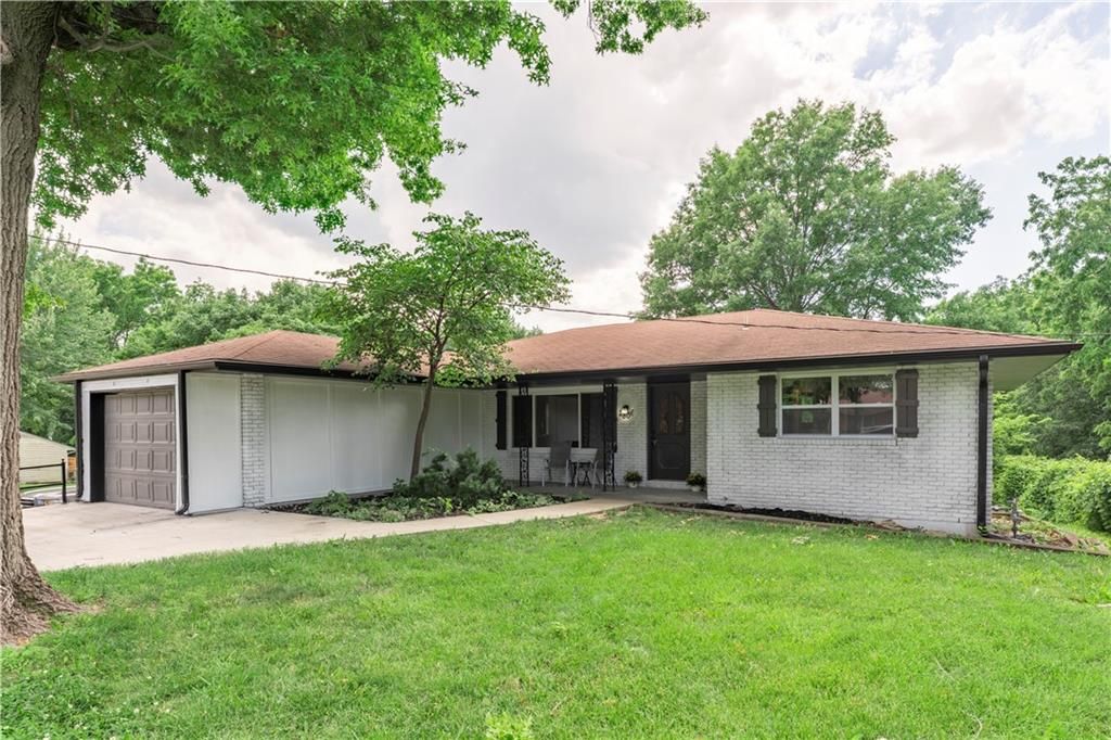 2806 N River Boulevard, Independence, MO 64050
