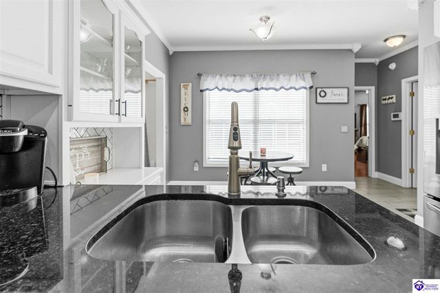 94 Bentley Boulevard, Elizabethtown, KY 42701