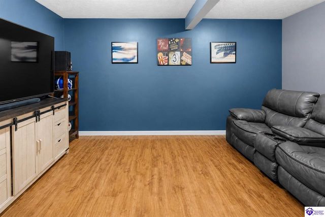 94 Bentley Boulevard, Elizabethtown, KY 42701