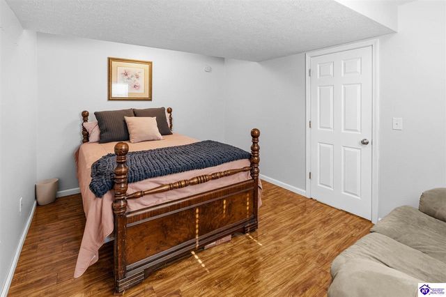 94 Bentley Boulevard, Elizabethtown, KY 42701