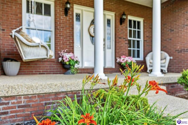 94 Bentley Boulevard, Elizabethtown, KY 42701