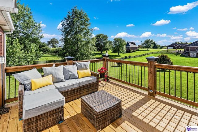 94 Bentley Boulevard, Elizabethtown, KY 42701