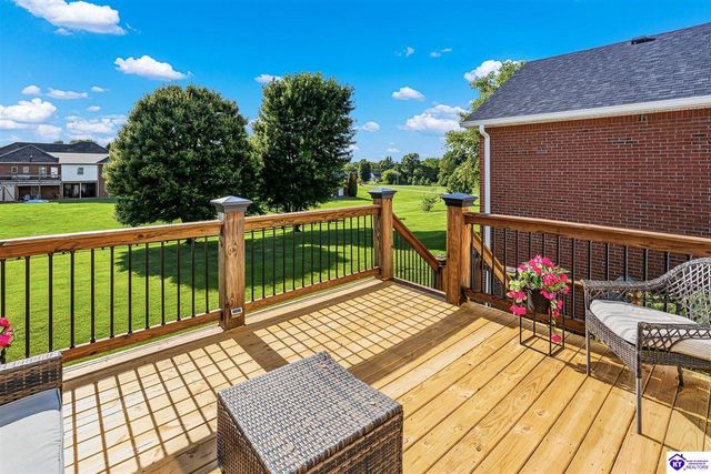 94 Bentley Boulevard, Elizabethtown, KY 42701