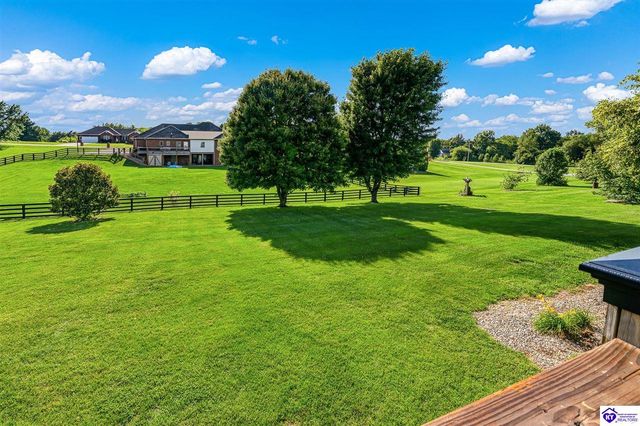 94 Bentley Boulevard, Elizabethtown, KY 42701