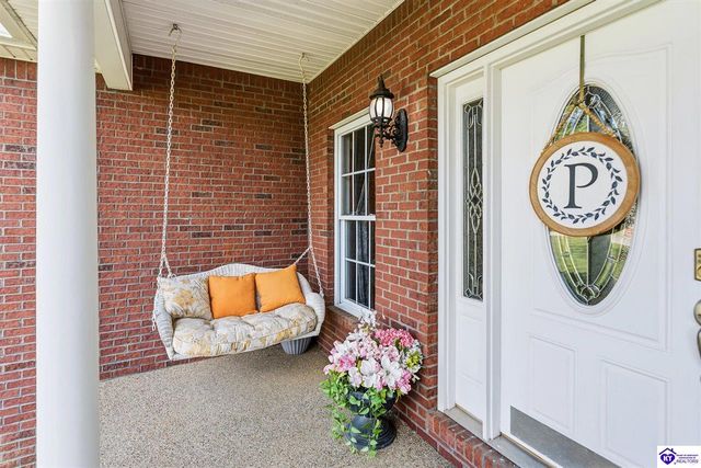 94 Bentley Boulevard, Elizabethtown, KY 42701