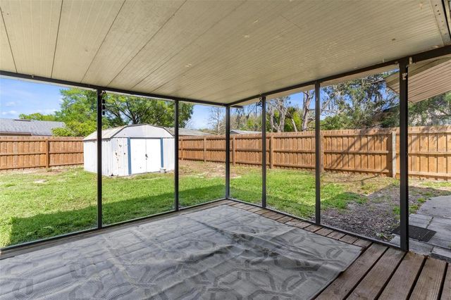 1101 SPRUCE COURT, Tavares, FL 32778