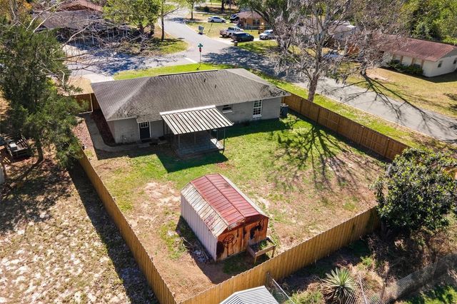 1101 SPRUCE COURT, Tavares, FL 32778