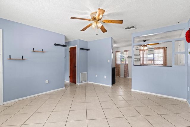 1101 SPRUCE COURT, Tavares, FL 32778