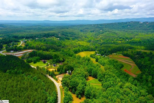 275 Jocassee Lake Road, Salem, SC 29676