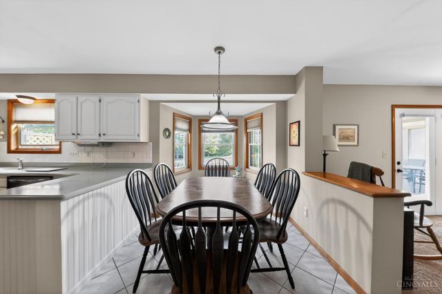 7889 Drawbridge Court, West Chester, OH 45069