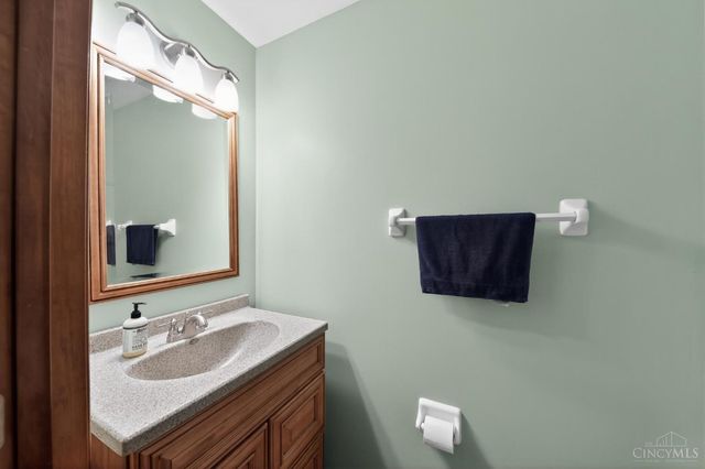 7889 Drawbridge Court, West Chester, OH 45069