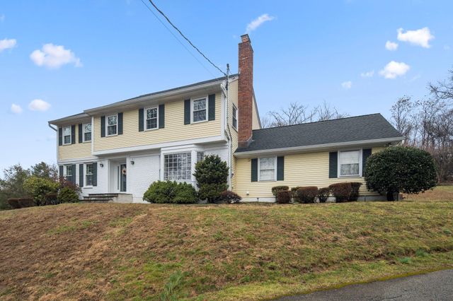 55 Old Lyme Road, Chappaqua, NY 10514