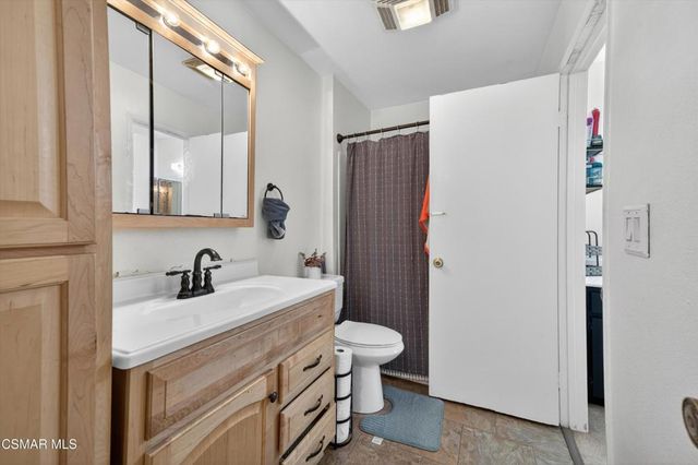 9946 Sepulveda Boulevard 4, San Fernando, CA 91345