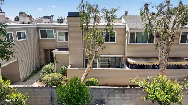 9946 Sepulveda Boulevard 4, San Fernando, CA 91345