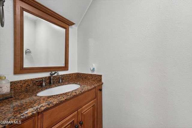 9946 Sepulveda Boulevard 4, San Fernando, CA 91345