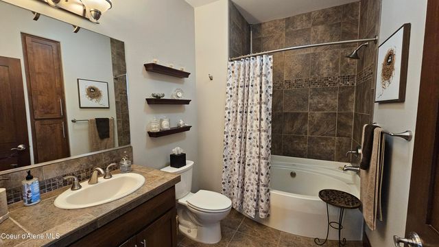 2051 N MAIN ST, #319, Coeur D'alene, ID 83814