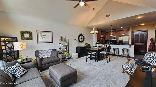2051 N MAIN ST, #319, Coeur D'alene, ID 83814