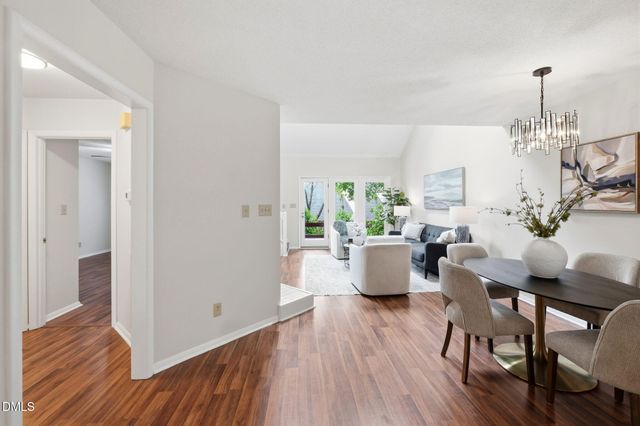 127 Essex Drive, Chapel Hill, NC 27514
