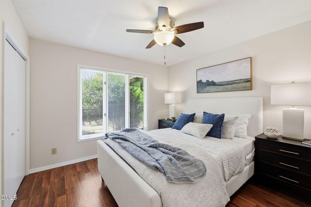 127 Essex Drive, Chapel Hill, NC 27514