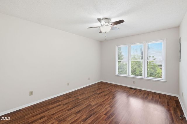 127 Essex Drive, Chapel Hill, NC 27514