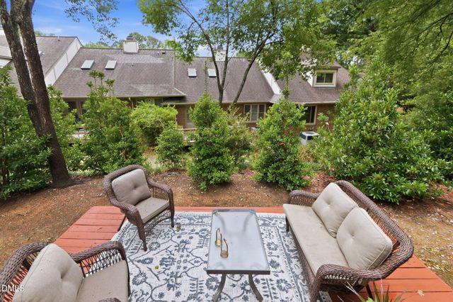 127 Essex Drive, Chapel Hill, NC 27514