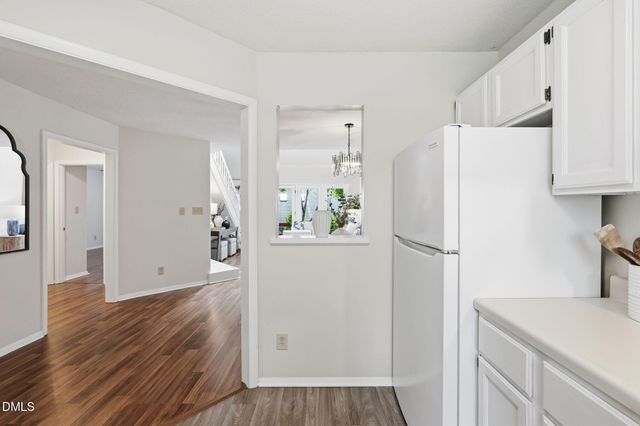 127 Essex Drive, Chapel Hill, NC 27514