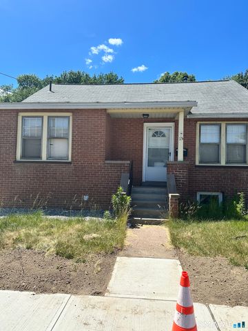 15 Summer Street, Enfield, CT 06082