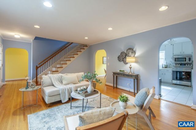 1606 GROVE RD, Charlottesville, VA 22901