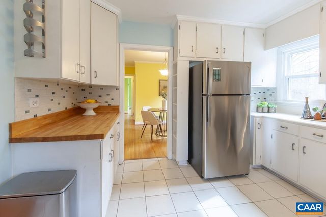 1606 GROVE RD, Charlottesville, VA 22901