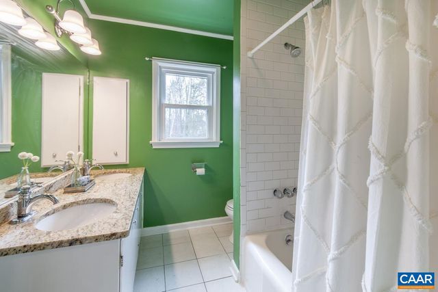 1606 GROVE RD, Charlottesville, VA 22901