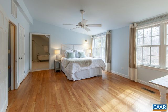 1606 GROVE RD, Charlottesville, VA 22901