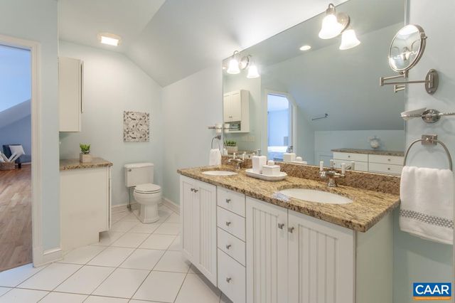 1606 GROVE RD, Charlottesville, VA 22901