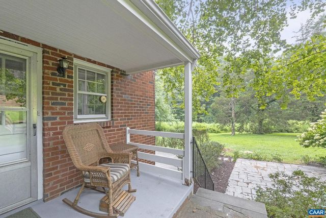 1606 GROVE RD, Charlottesville, VA 22901