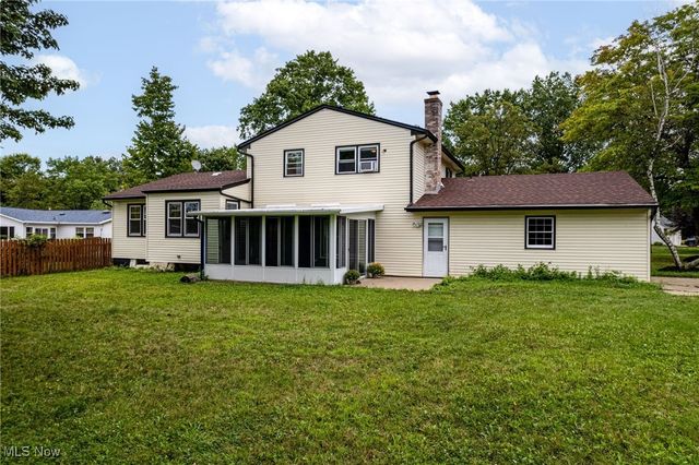 345 Roshon Drive, Medina, OH 44256