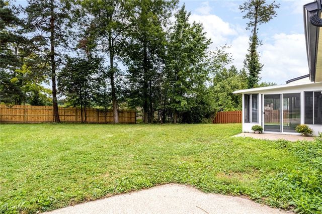 345 Roshon Drive, Medina, OH 44256