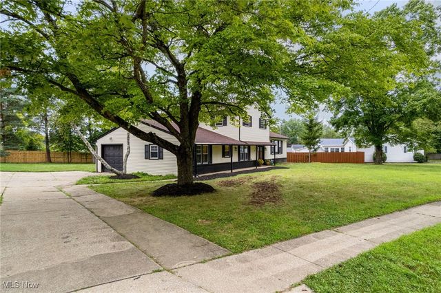 345 Roshon Drive, Medina, OH 44256