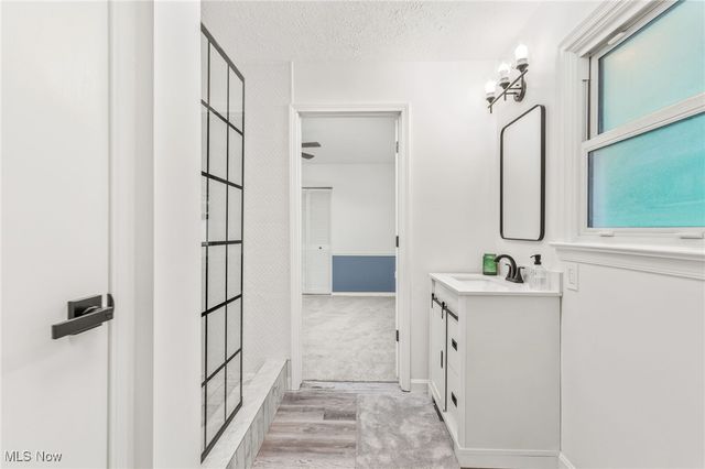 345 Roshon Drive, Medina, OH 44256