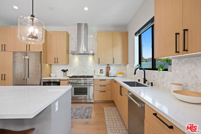 12341 Addison Street, Valley Village, CA 91607
