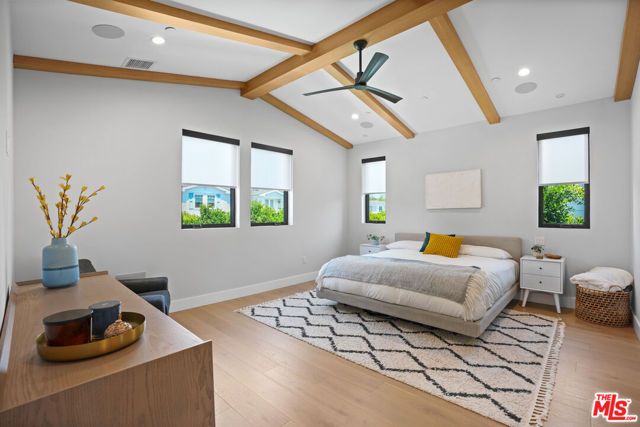 12341 Addison Street, Valley Village, CA 91607