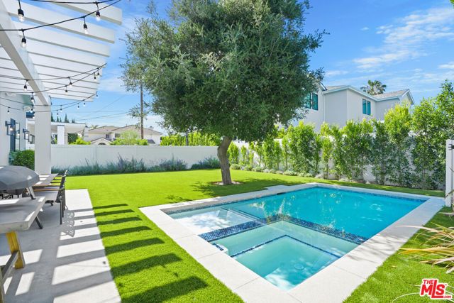 12341 Addison Street, Valley Village, CA 91607