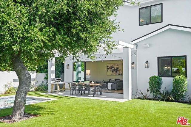 12341 Addison Street, Valley Village, CA 91607